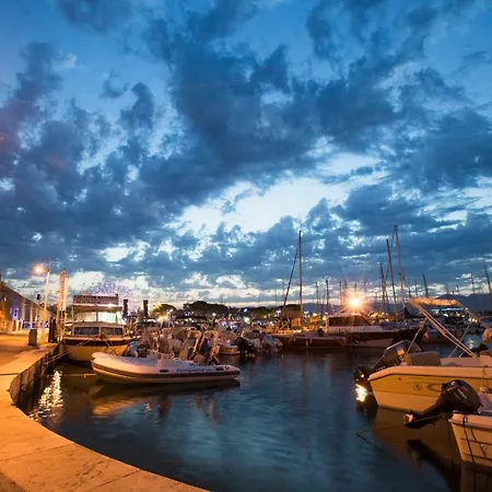 Chateau Clemenceau Апартаменты