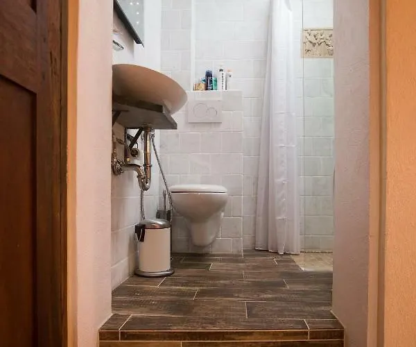 Chateau Clemenceau 公寓