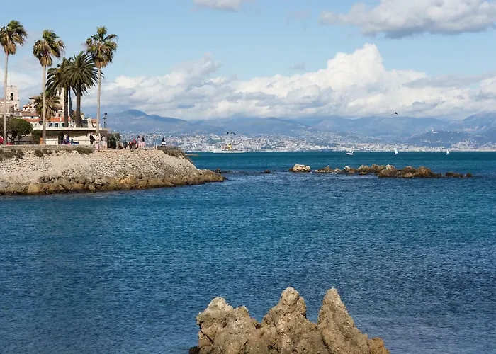 公寓 Chateau Clemenceau 昂蒂布